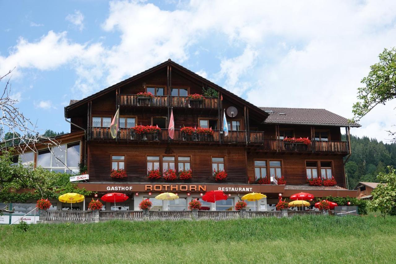Hotel Rothorn Vintage-Style Зигрисвил Екстериор снимка