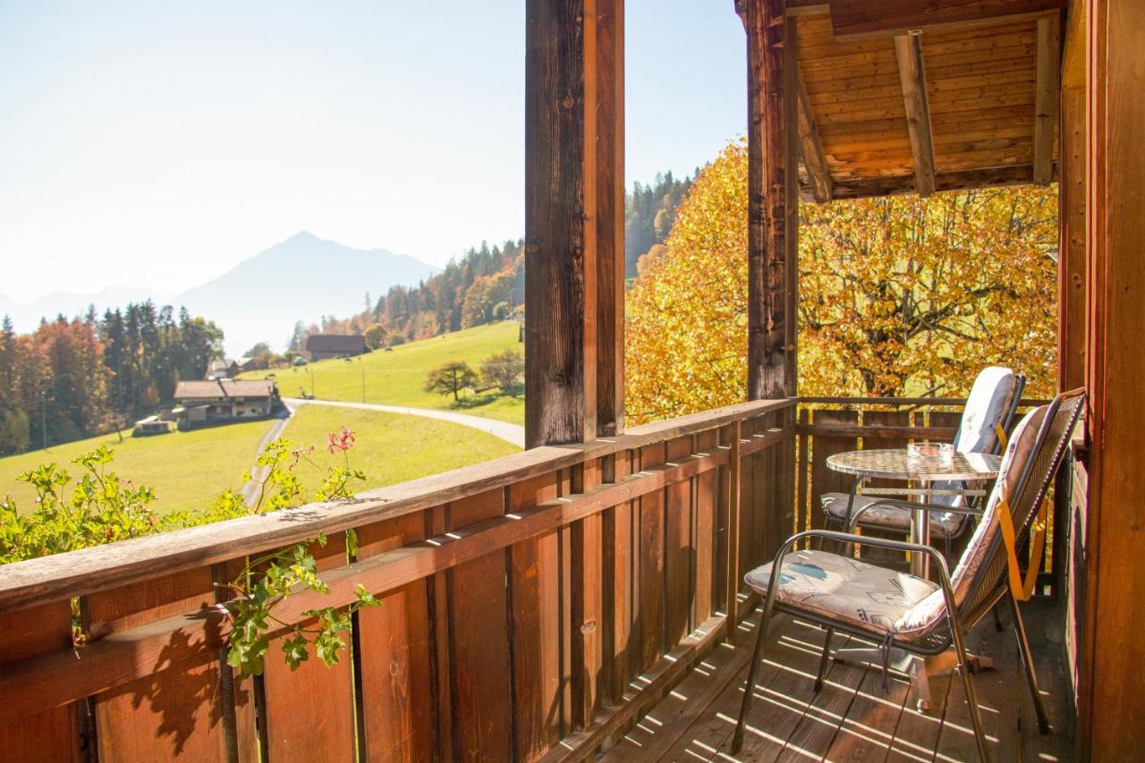 Hotel Rothorn Vintage-Style Зигрисвил Екстериор снимка